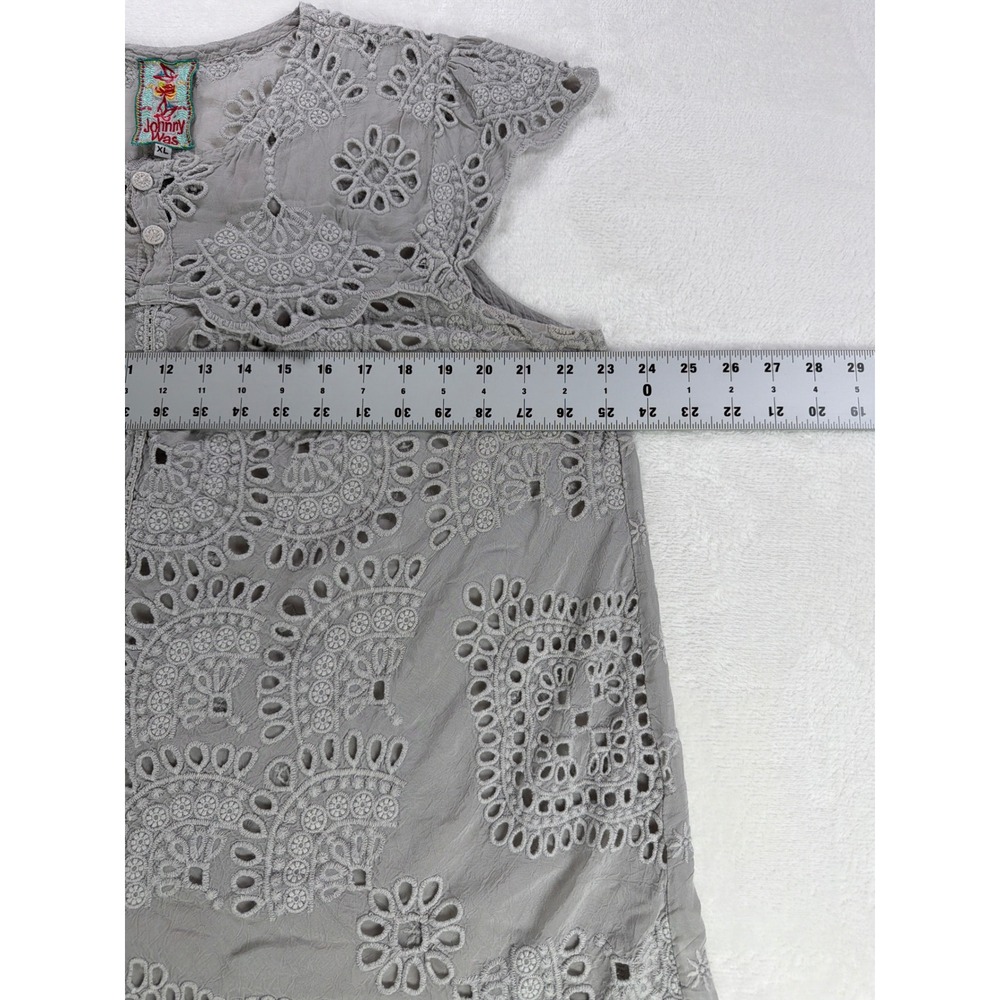 Johnny Was Eyelet Embroidered Blouse Women XL Grey Lace Boho Relaxed Elegant - Picture 6 of 12